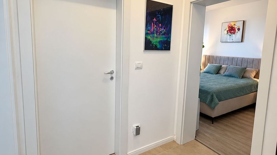 Dumbrăvița | 3 Camere | 76,6 mp | Grădină 46.5 mp | 2 Băi | Dressing | 2 Parcari - Poză 13