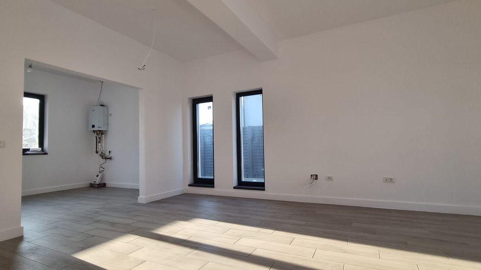 Vilă NOUĂ | Curte 400 mp | Mansardă pe placă | Lângă Parc Ghidigeni - Poză 6