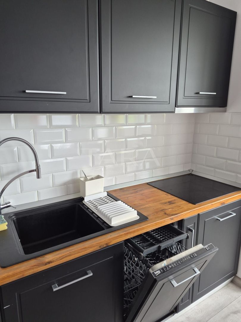 Apartament modern cu birou și panoramă deschisă – zona BMW. - Poză 5