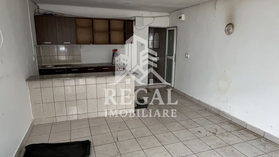 Spațiu de închiriat – ideal pentru spălătorie auto, atelier mecanic - Poză 5