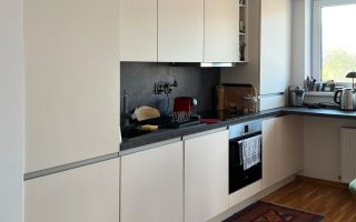 Apartament trei camere, 83 mp, vedere panoramică spre Tâmpa-Bartolomeu - Poză 5