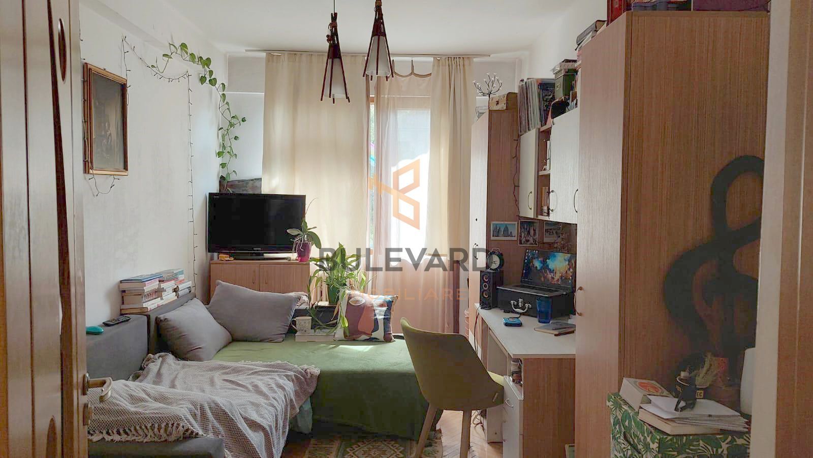 Apartament cu 2 camere decomandate, zona strazii Horea! - Poză 2