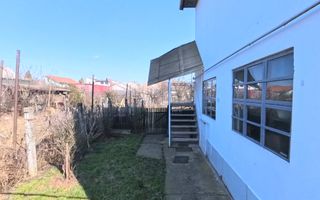 Două case în curte comună, 6 camere + 385 teren - zona semicentrală - Poză 15