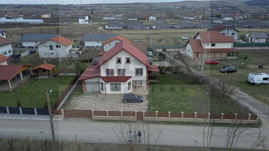 Casa individuala de 265mp, teren 720mp, la cheie, zona Jucu de Mijloc - Poză 10
