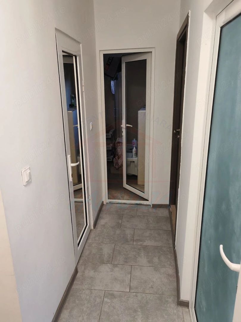 APARTAMENT DE VANZARE,3 CAMERE, 68.000 EURO - Poză 6