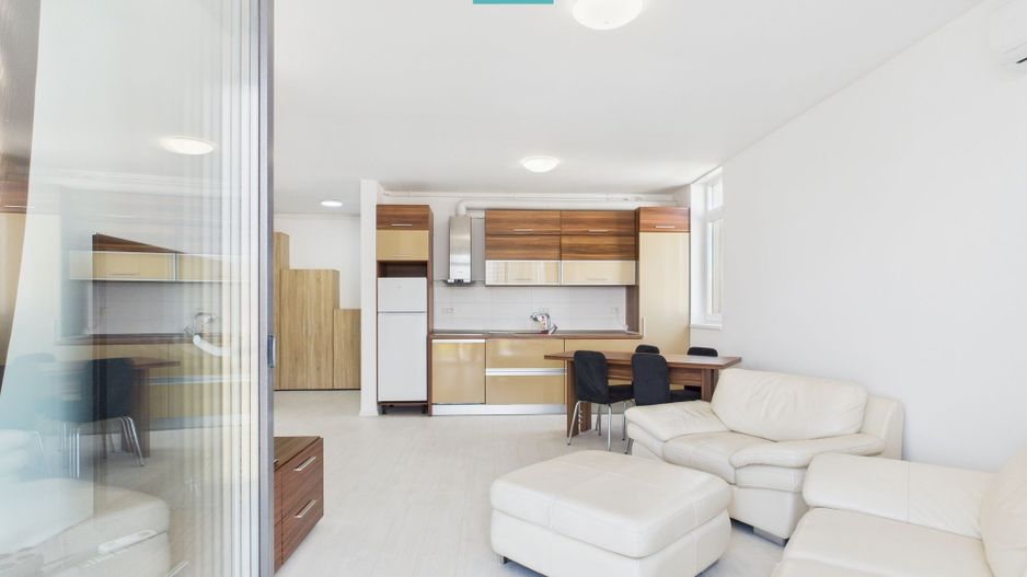 Apartament 3 camere  Nord One - Poză 11