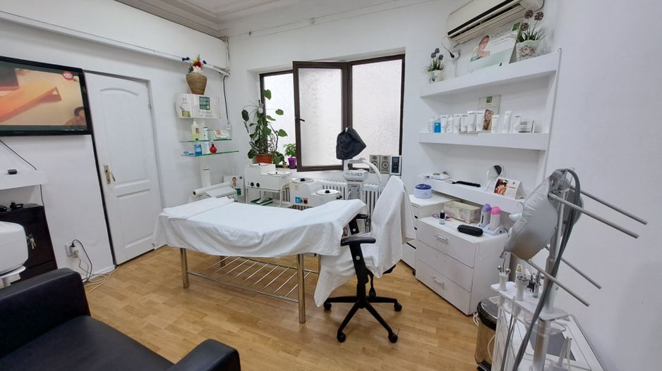 Apartament 5 camere + garaj + 2 camere = 170 mp totali - Universitate - Poză 3