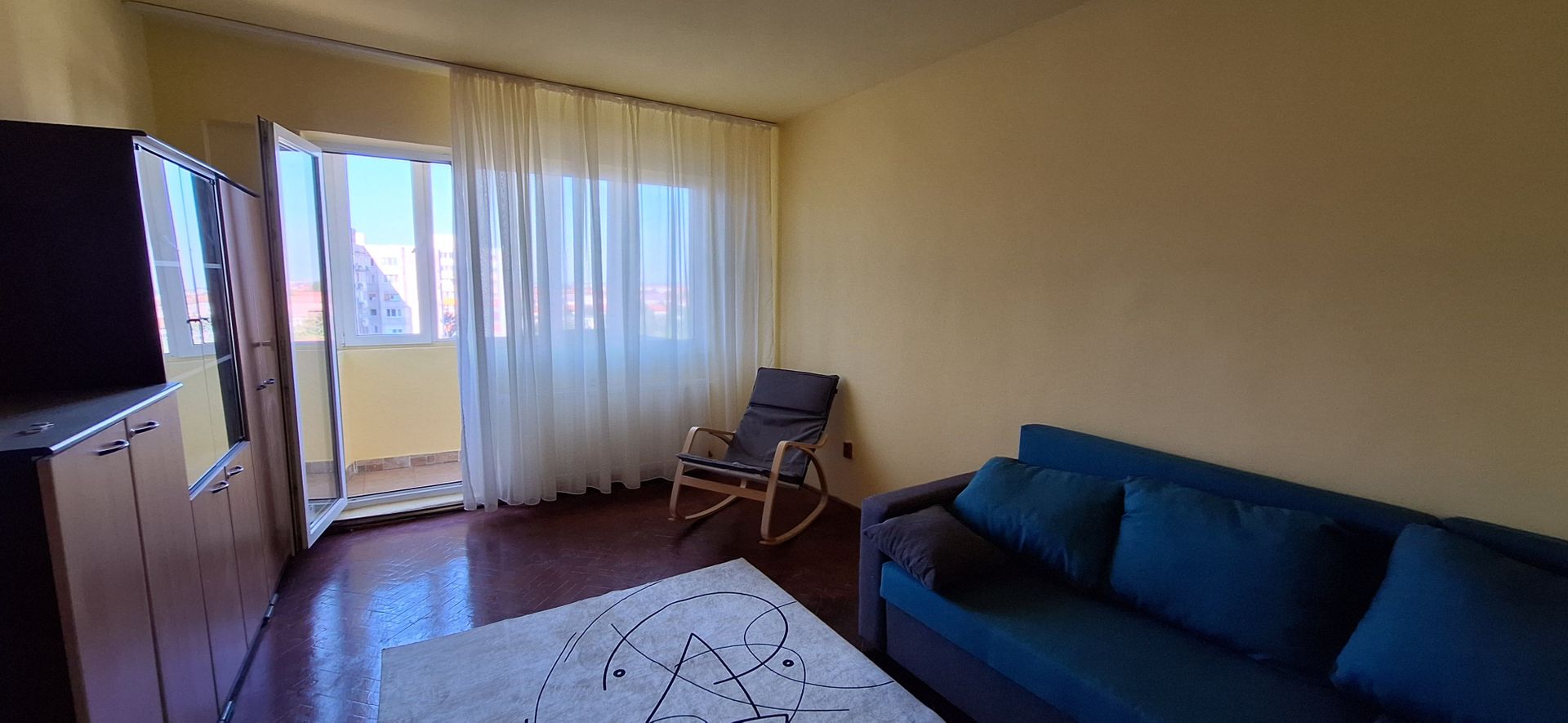 Apartament cu 3 camere - Central - Poză 18