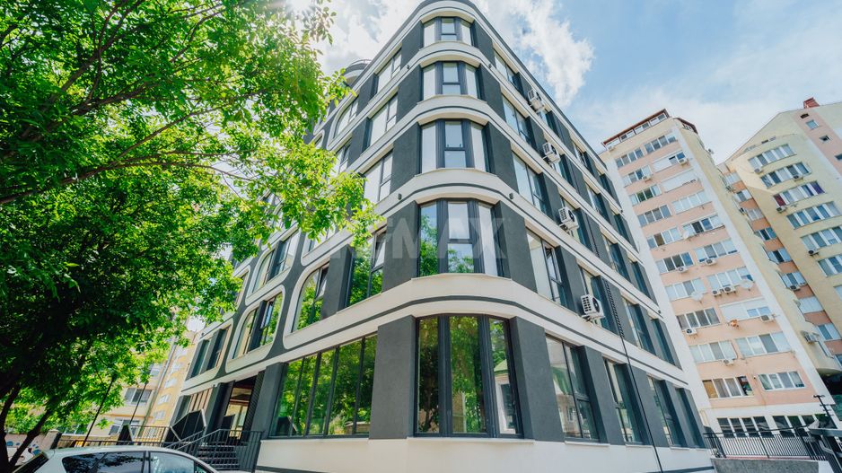 Spațiu comercial 365 m² | Parter integral | Vitrine panoramice | Buiucani - Poză 1