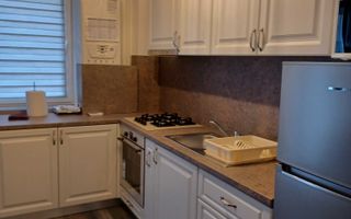 Închiriez apartament cu 2 camere  începând cu 1 februarie - Poză 2