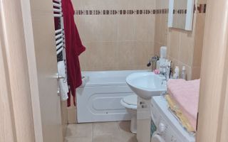 Studio cu Gradina si Loc de Parcare - Poză 4