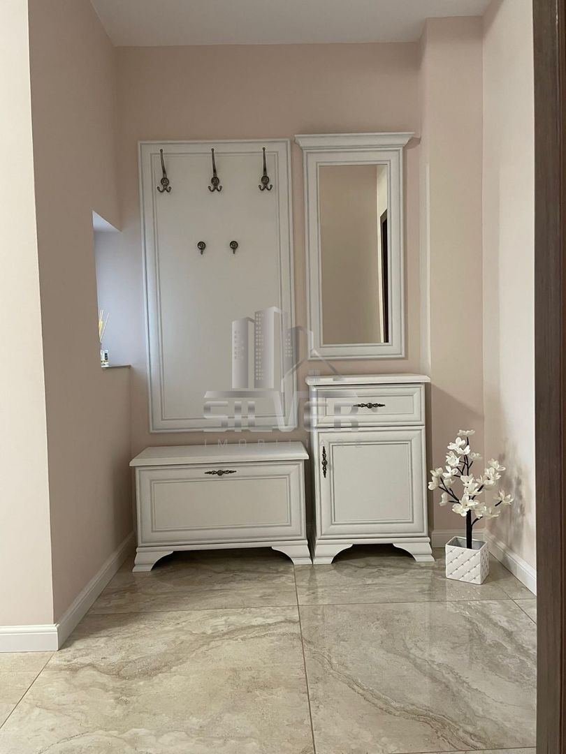 Casa tip duplex la 5 minute de Baza Sportiva. - Poză 12