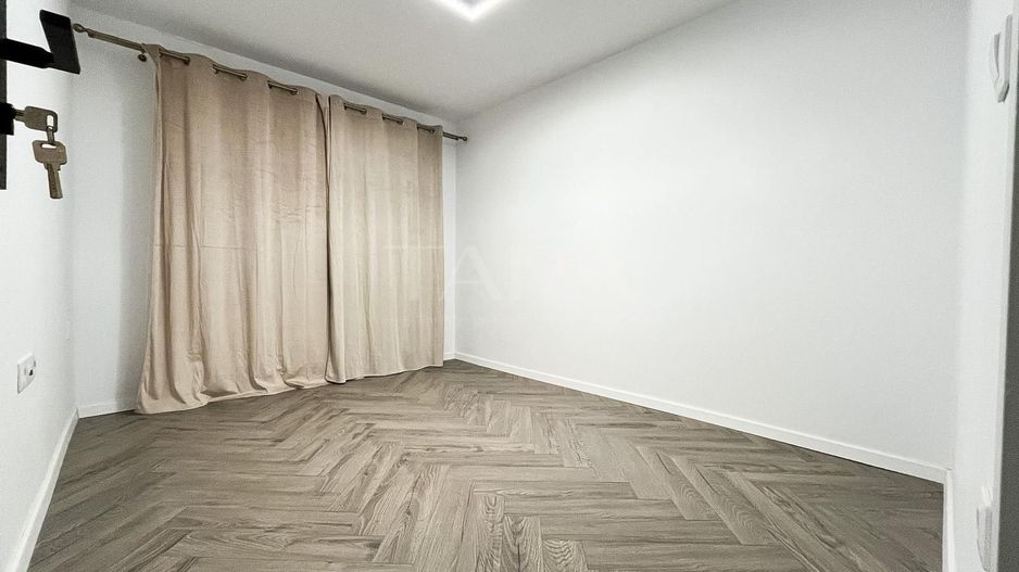 Apartament modern cu 3 camere în Zorilor - Poză 4