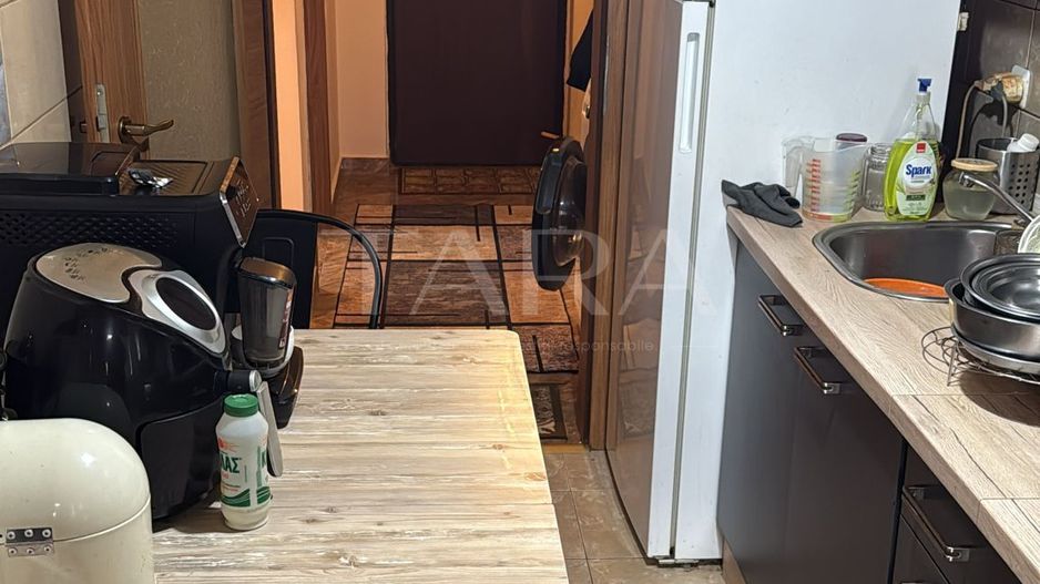 Apartament cu 1 camera in Floresti, zona centrala Eroilor. - Poză 2