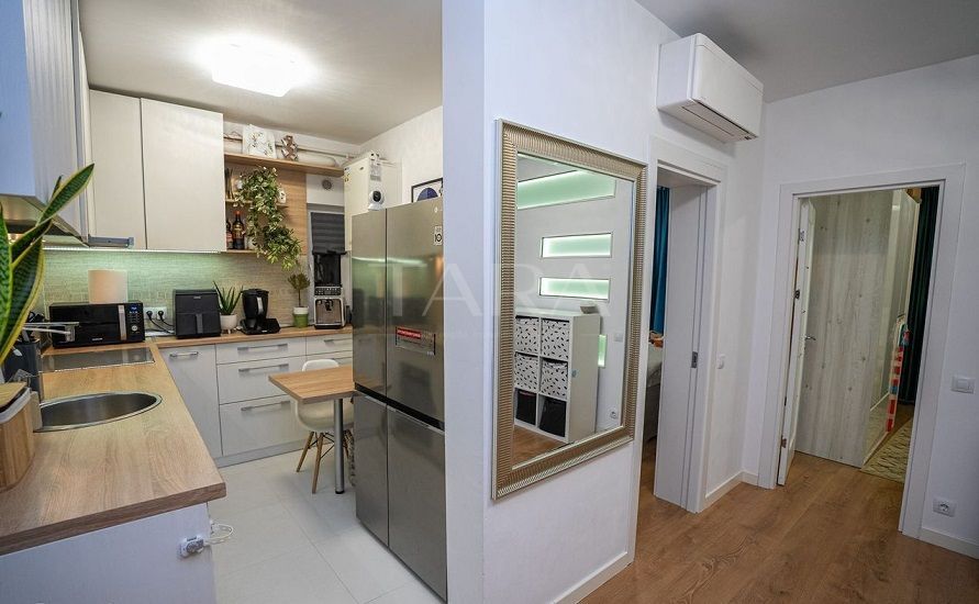 Apartament 4 Camere decomandate. Zona Rivus, inclus 2 Parcari. Clasa A - Poză 1