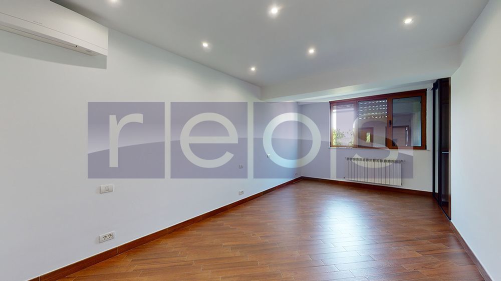 3 CAMERE | BELLER | DOROBANTI - Poză 7