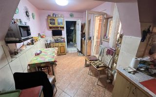 Casa pentru 2 familii zona Ghiroda CENTRALA teren 570mp - Poză 6