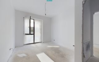 Apartament modern cu 4 camere, curte și terasă – liniște și confort ap - Poză 6