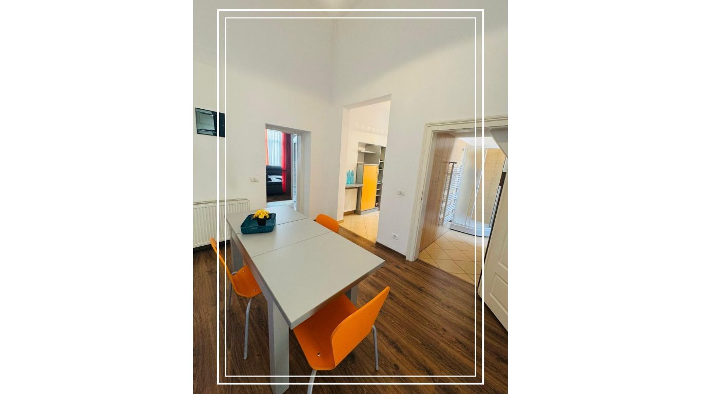 De vanzare 2 apartament istoric confort lux ultracentral Mobilate Arad - Poză 15