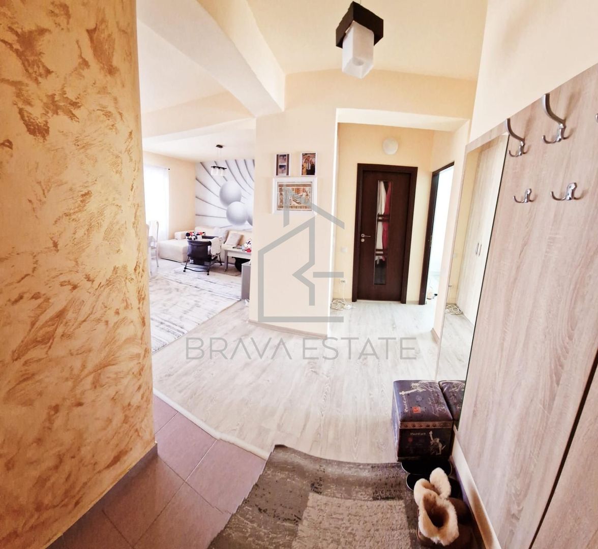 Apartament 3 camere, 2 balcoane ,parcare, zona Terra - Poză 11