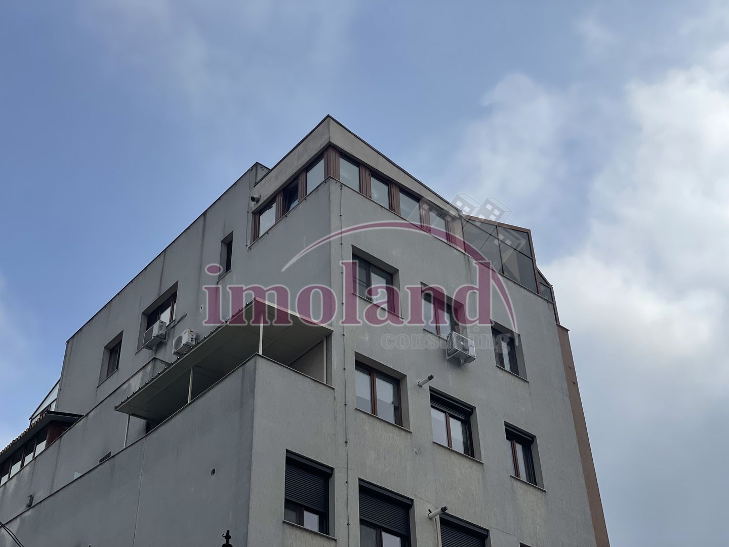 Vânzare apartament 3 camere mobilat utilat | zona Eminescu – Dacia | Bloc 2014 - Poză 2