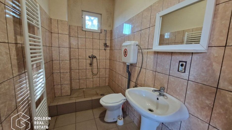 Casa ideala pentru echipe de muncitori, capacitate pana la 20 persoane - Poză 18