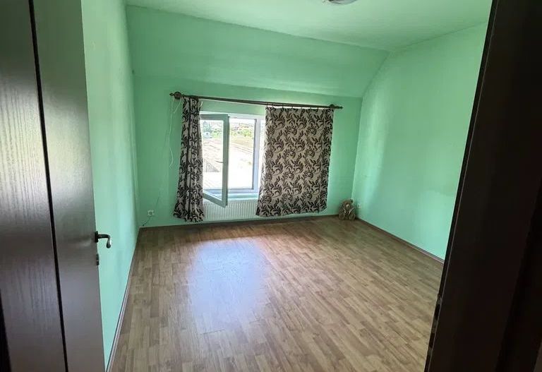 Casa individuala GIARMATA-VII+teren 1000mp - Poză 4