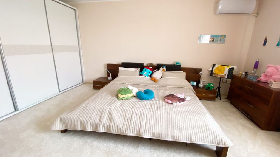 Refugiu Modern în Natură – Vilă Premium cu Design Contemporan - Poză 21