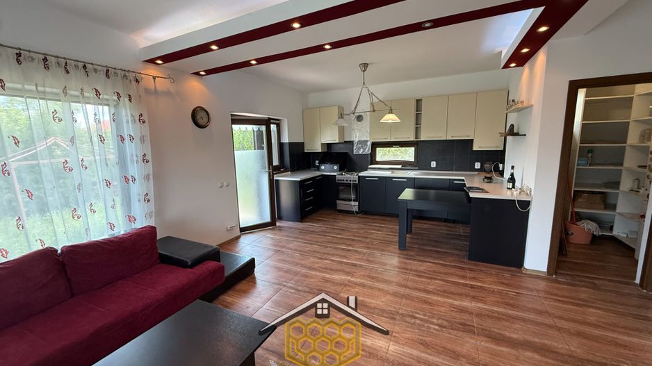 Casa P+1+Pod in Ghercesti, complet mobilata si utilata - Poză 3