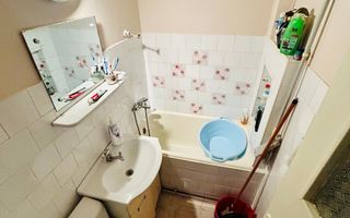 2 camere decomandat zona Alexandru-Liceul Miron Costin - Poză 4