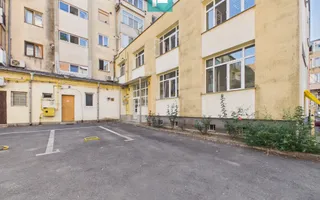 Imobil central cu destinație medicală, Arad - Poză 14