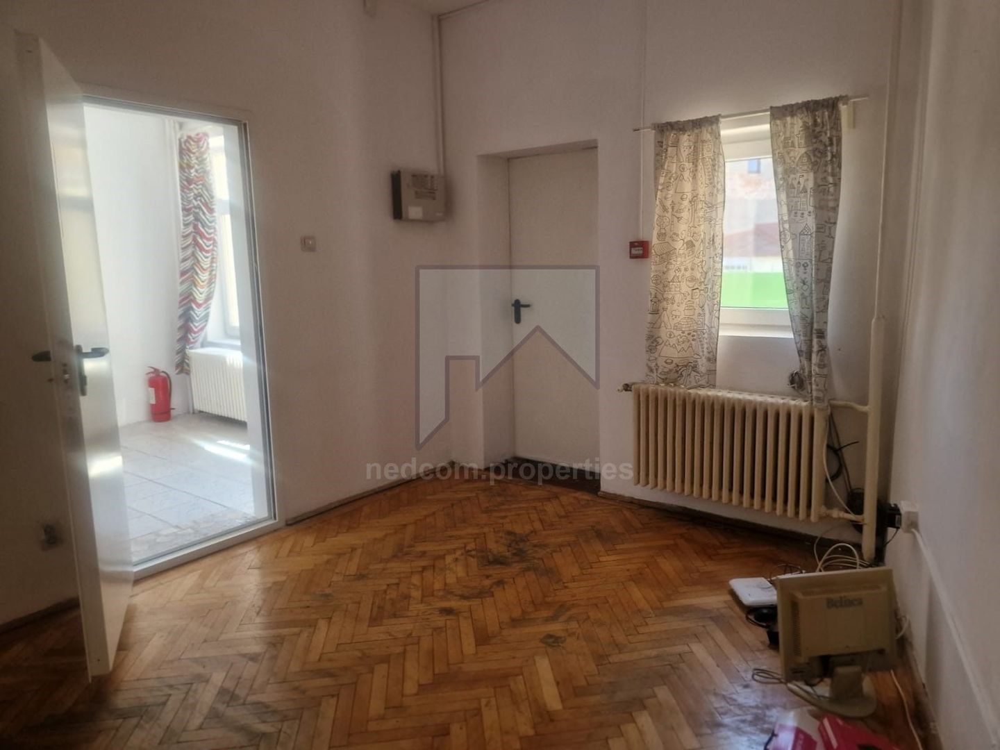 Casa S+P+1 - zona Calea Grivitei - Poză 7