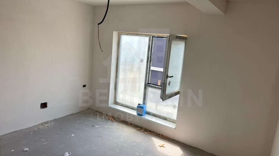 Vanzare 3 vile individuale noi cu design contemporan si teren generos - Poză 6