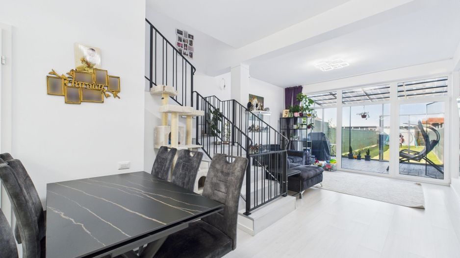 Duplex 1/2 mobilat şi utilat în Săcălaz - Poză 1