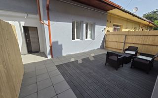 Apartament de 3 camere nou, curte proprie, parcare, zona Fac De Litere - Poză 1