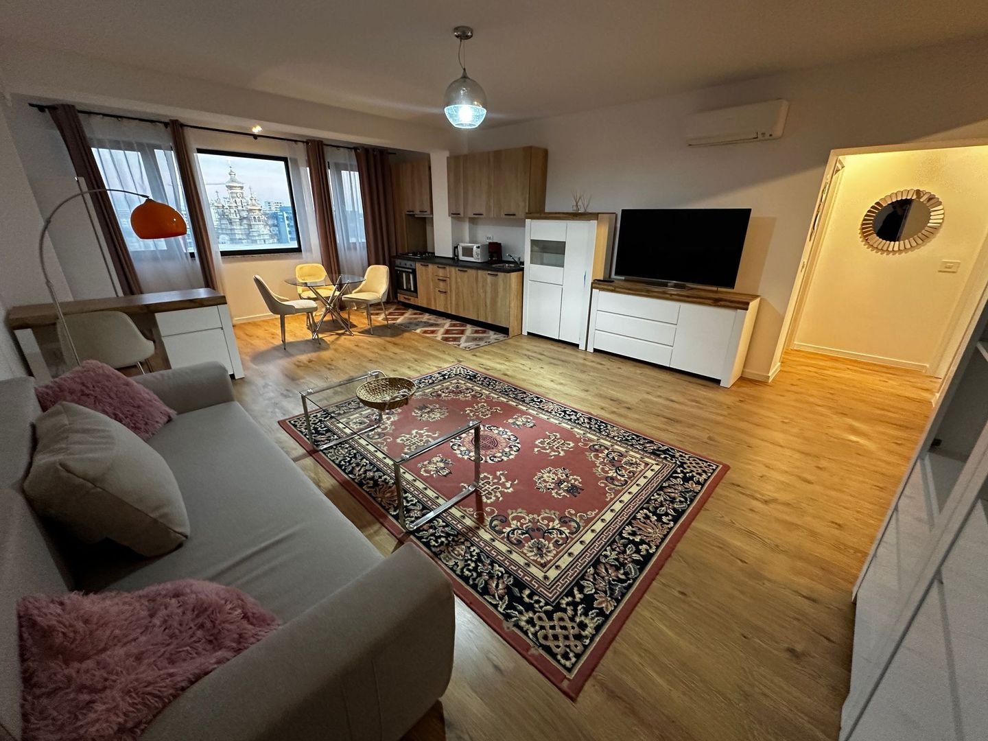 Apartament de închiriat cu 2 camere în Ivory Residence - Rond OMV - Poză 1