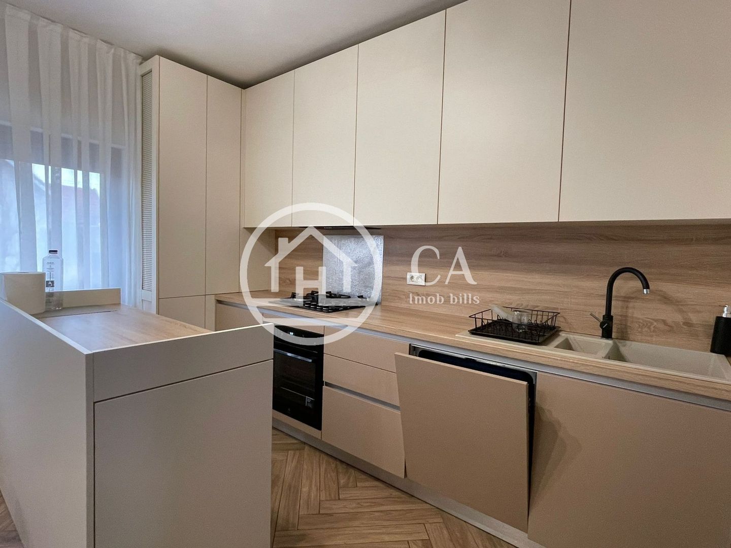 Casa LUX cu 5 camere de inchiriat in zona Iosia, Oradea - Poză 5