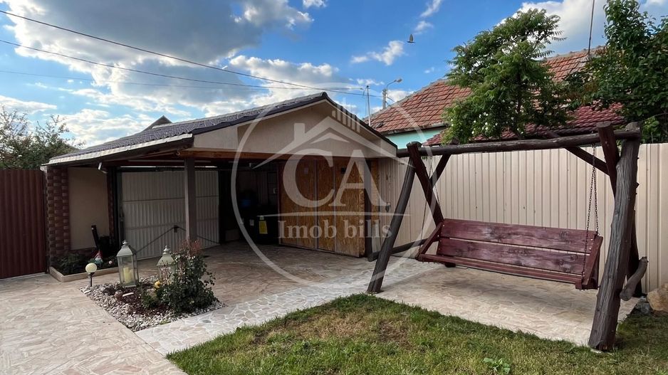 Casa de închiriat cu 4 camere în Cartierul Tineretului, Oradea - Poză 2