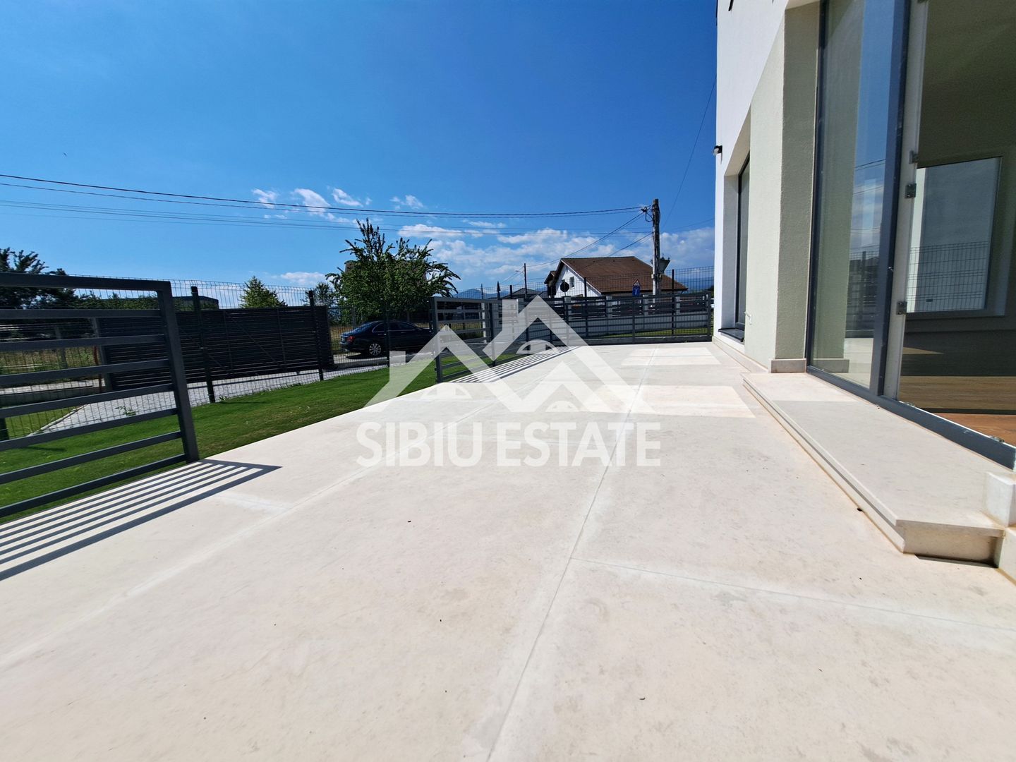 Casa Sibiu Vest, zona Cristian - Poză 2