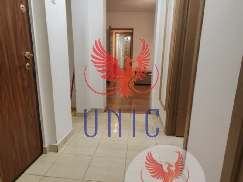 3 camere, zona McDonald's - Poză 3