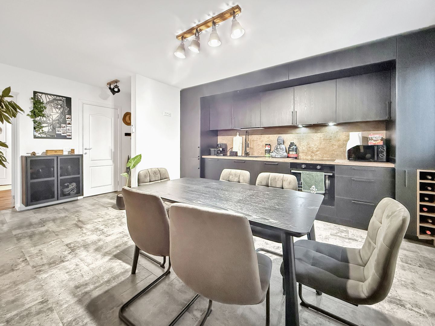 Apartament Smart & Industrial | Loc de Parcare inclus | Giroc - Zona Flonta - Poză 2