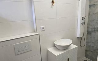 Apartament Ultracentral de vanzare - 2 camere - Etaj 2 - Poză 6