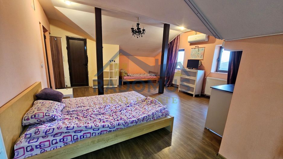 Vilă spațioasă, central, ideală pentru activități comerciale/birouri - Poză 19