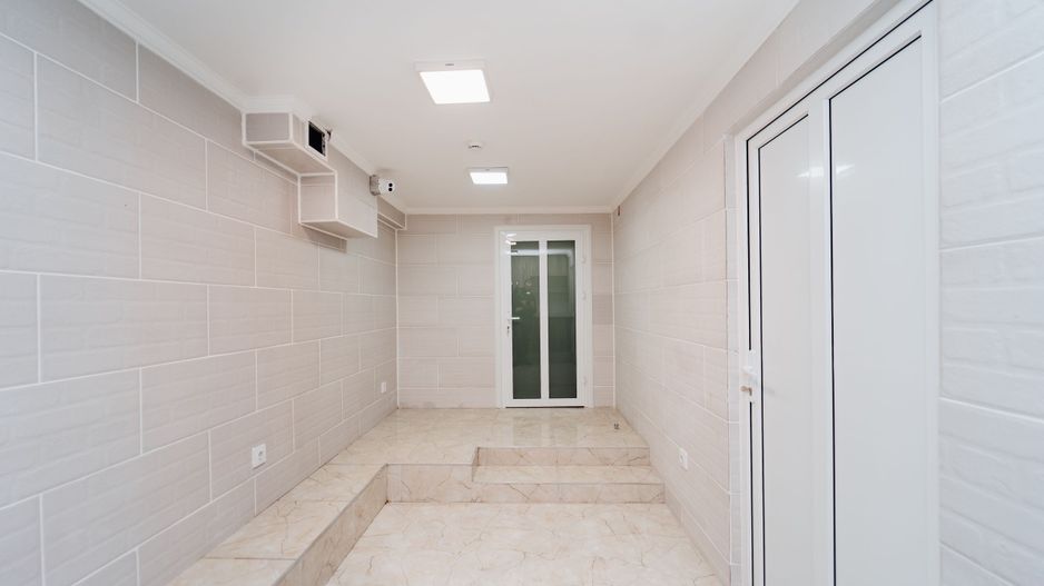 Spre chirie I Spațiu Comercial I 140 m2 I Buiucani I Prima linie - Poză 13