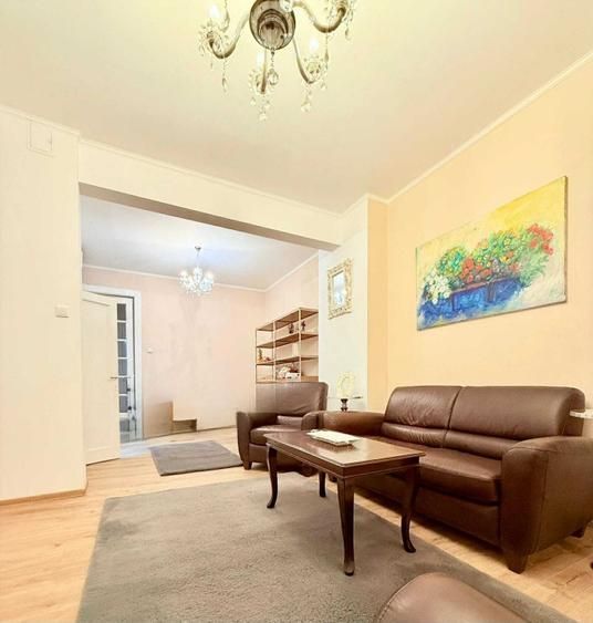 Apartament interbelic renovat, etaj 1, centrală, lângă Metrou Basarab - Poză 1