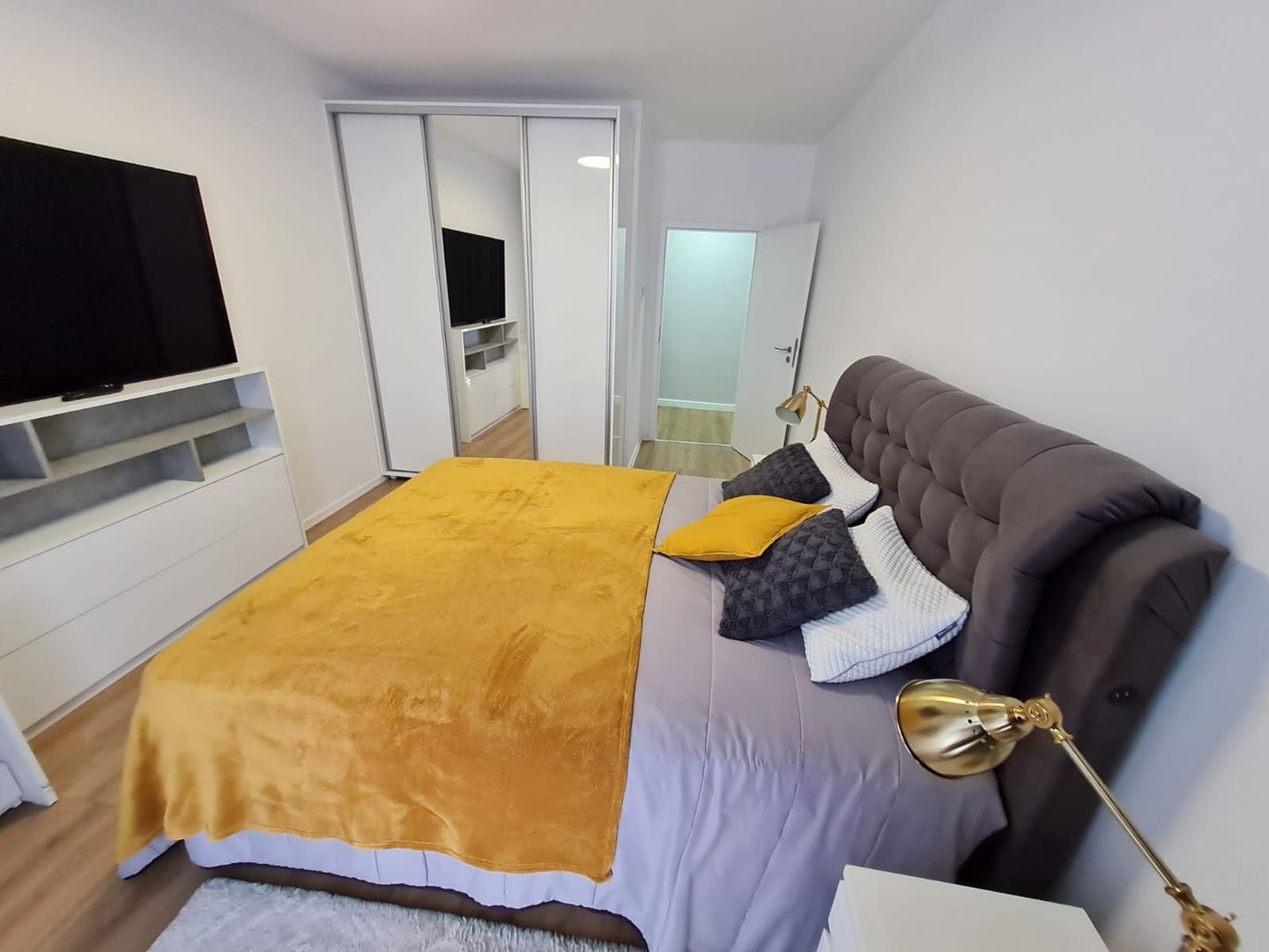 Lux si calitate la 3 min de Piata Unirii - Poză 26