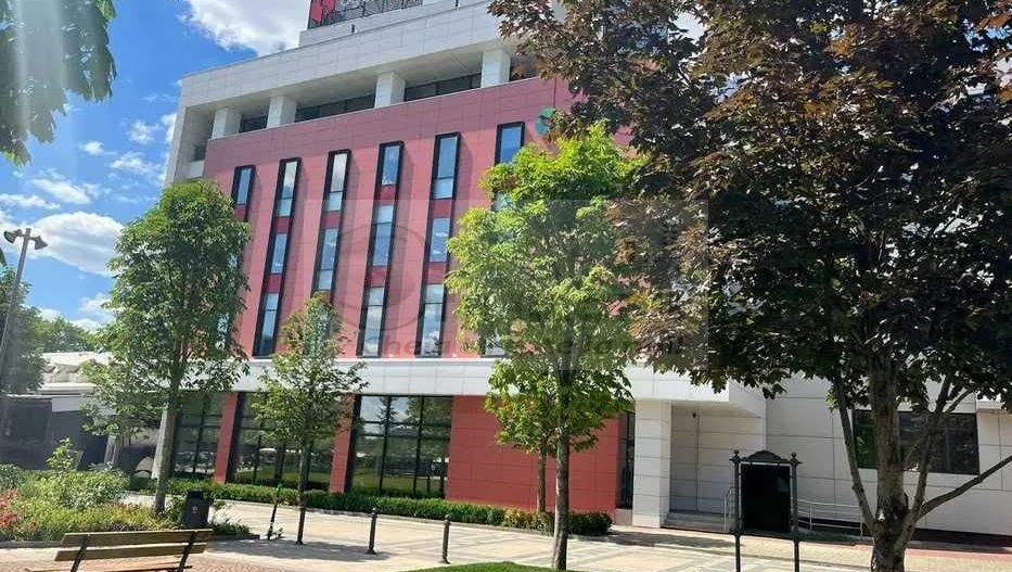 Spațiu de birouri în clădirea Bytex Hub, Palas–4 900 € - Poză 1