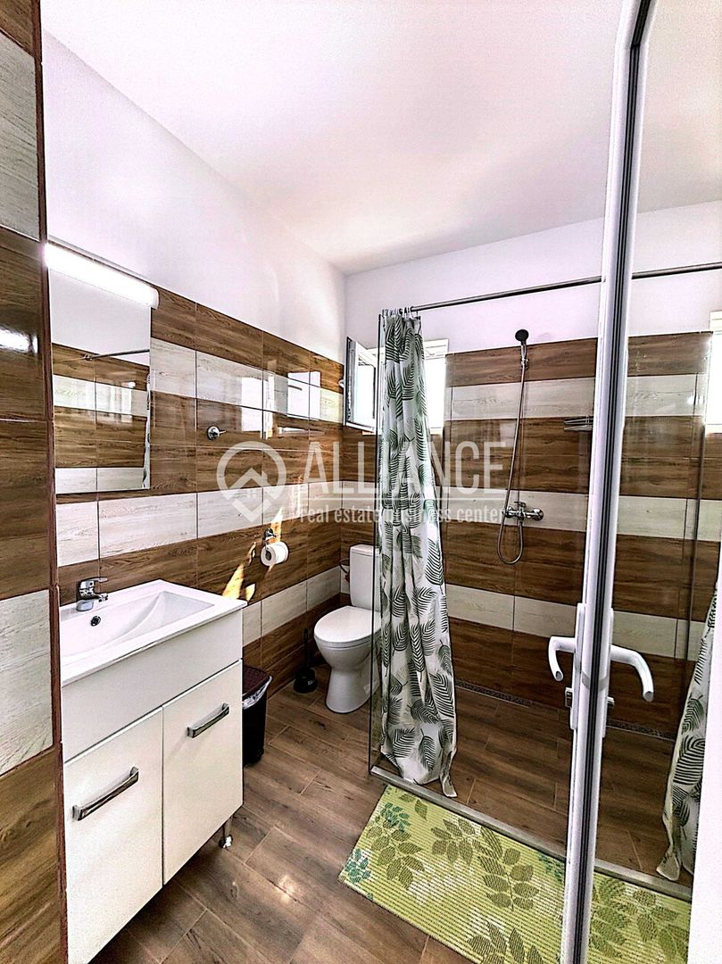 EXCLUSIVITATE - Vilă de vânzare în statiunea Venus ( cod 12 ) - Poză 22