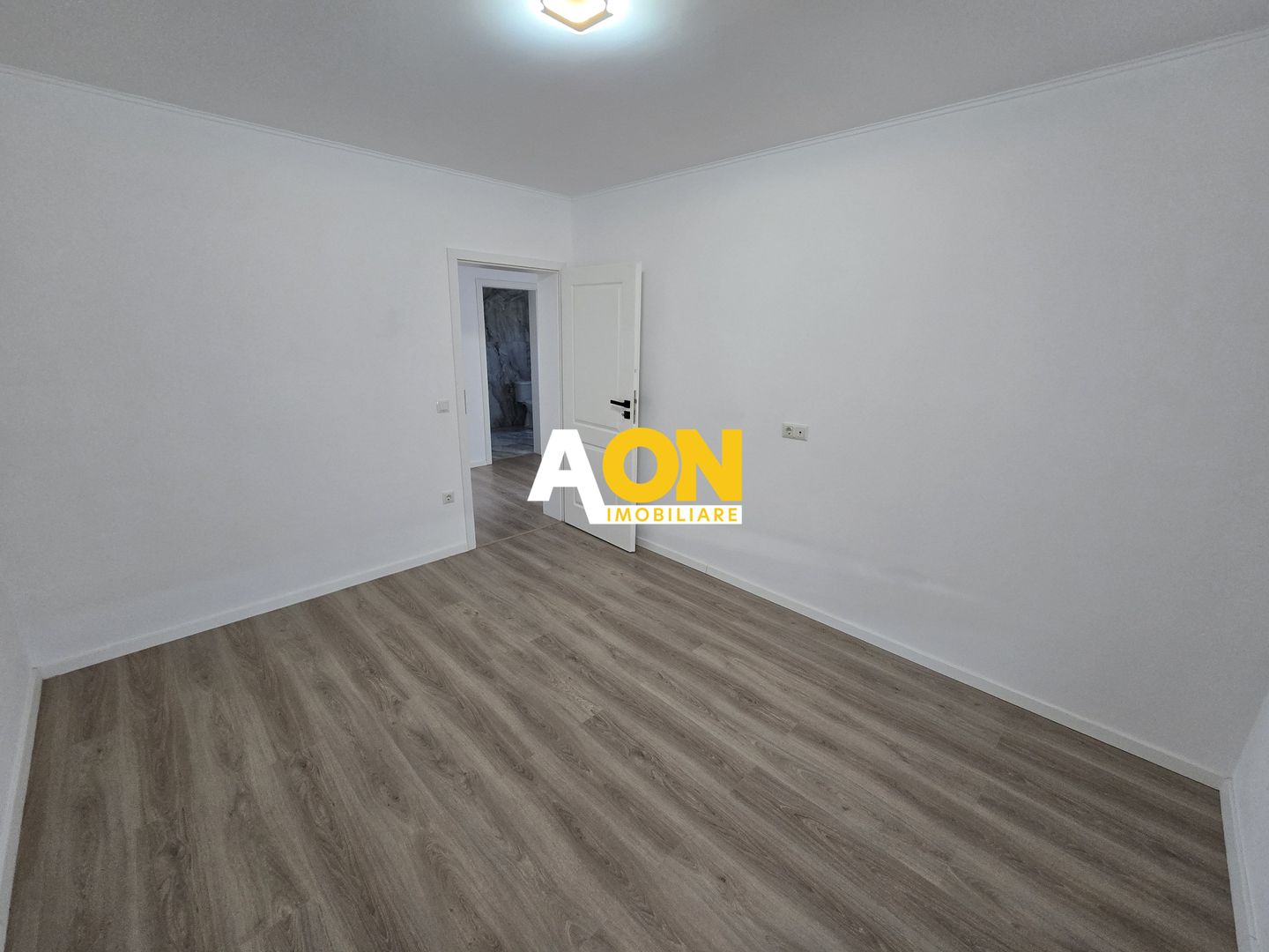 De inchiriat casa noua individuala, 4 camere, Dealul Furcilor - Poză 12