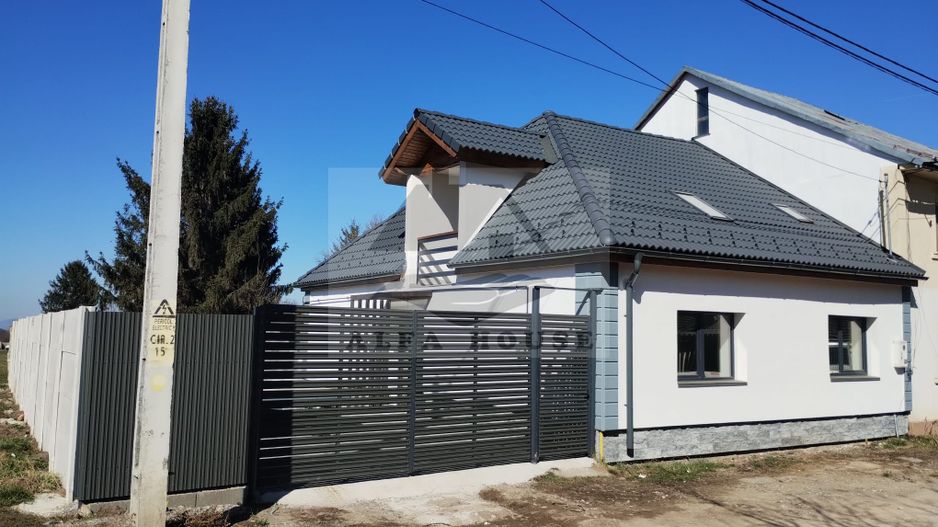 Casa individuala Sacele, 150 mp, 231 mp teren, renovata integral 2025 - Poză 1